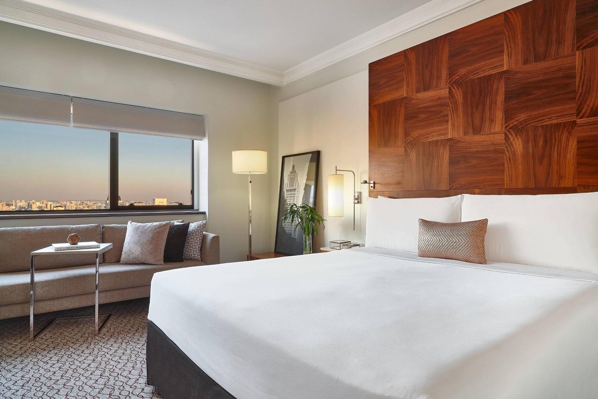 Hotel Renaissance 5*